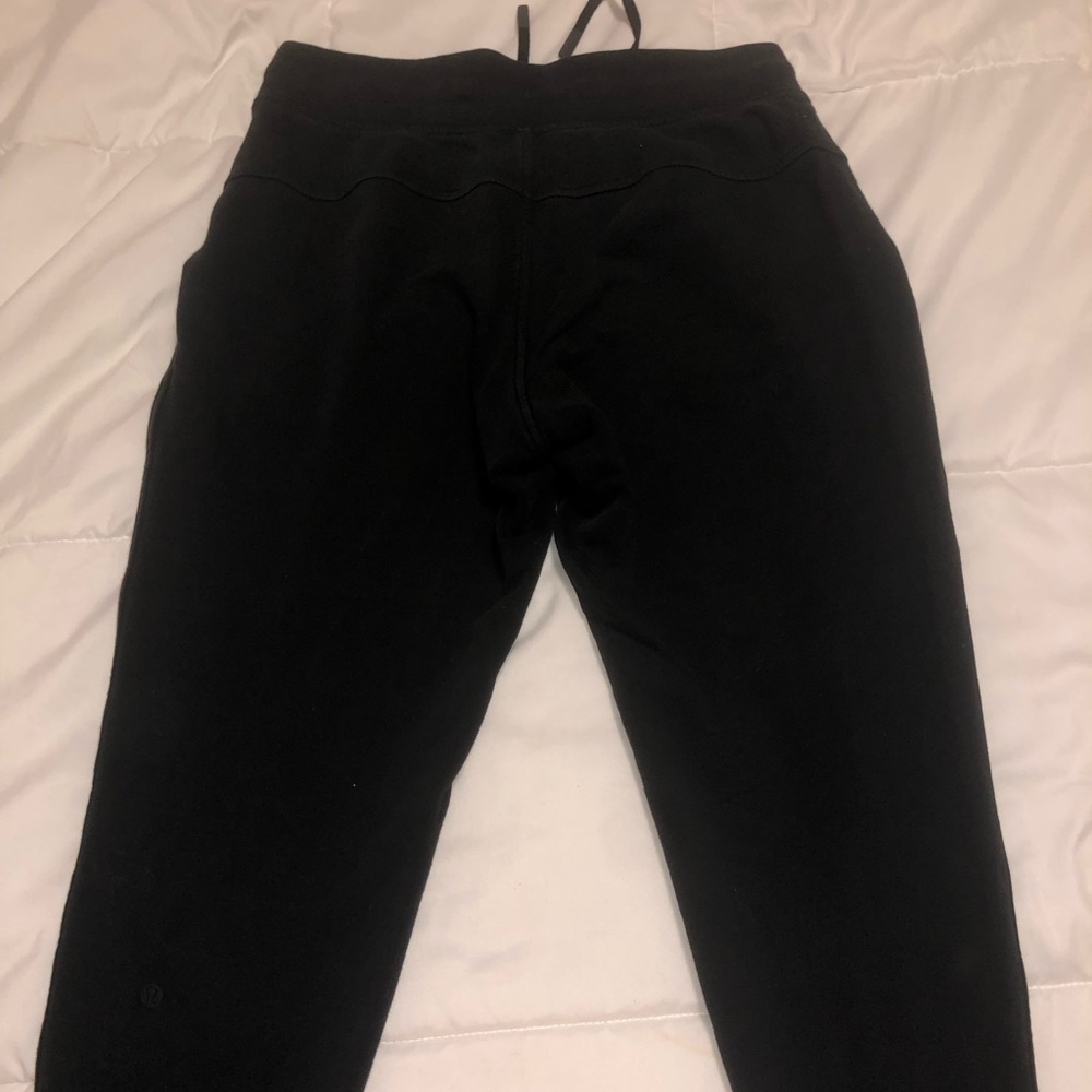 Lululemon Warm Down Jogger size 8